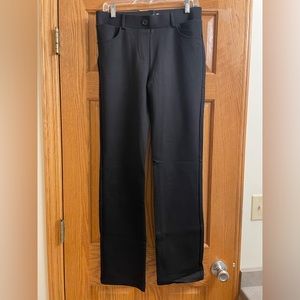 Betabrand 7-pocket straight leg. Size M.